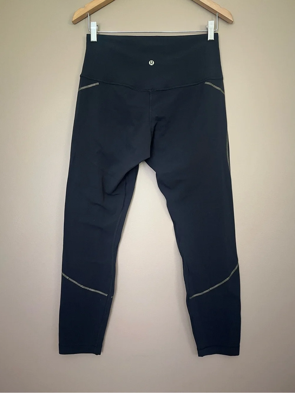 {Lululemon} Align High-Rise Pant 25